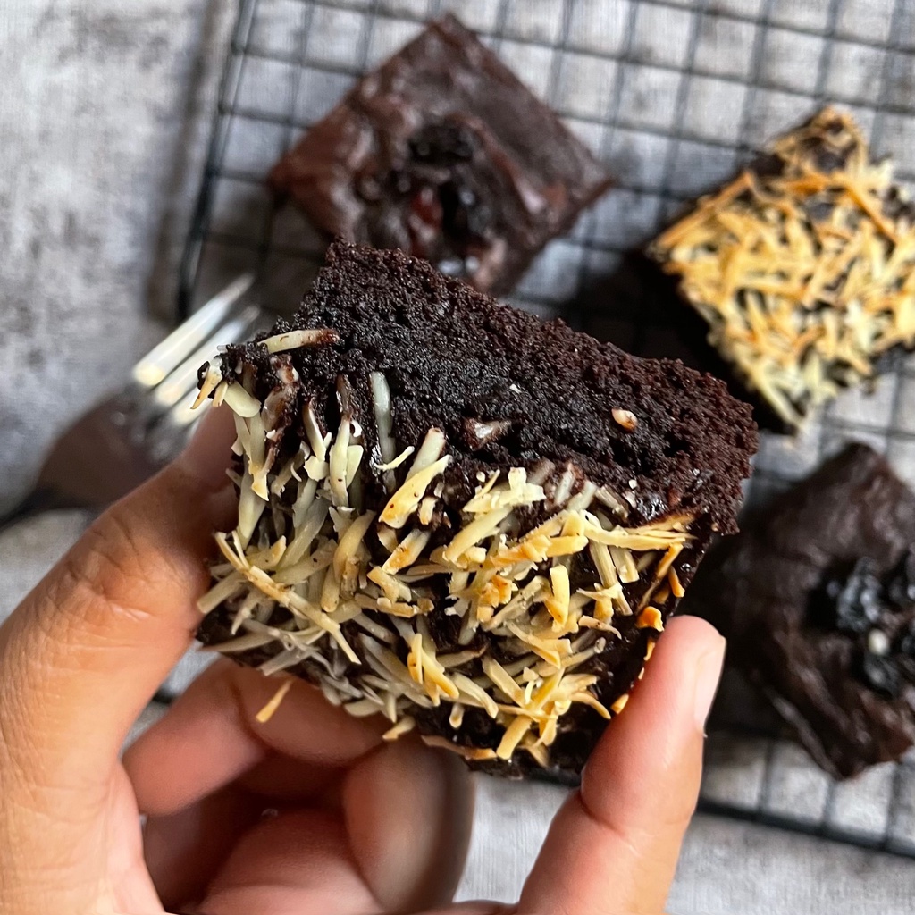 

Fudgy Brownies 10cmx10cm