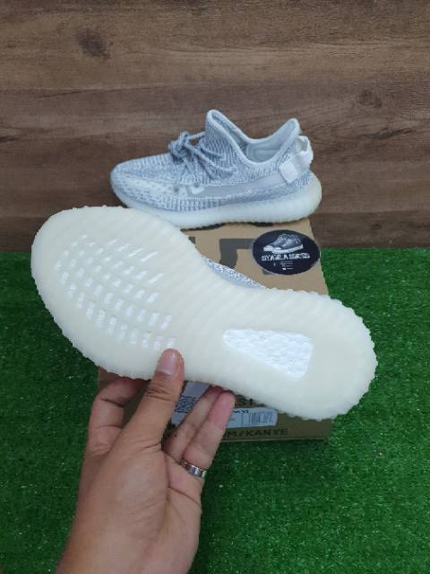 yeezy boost 350 total white