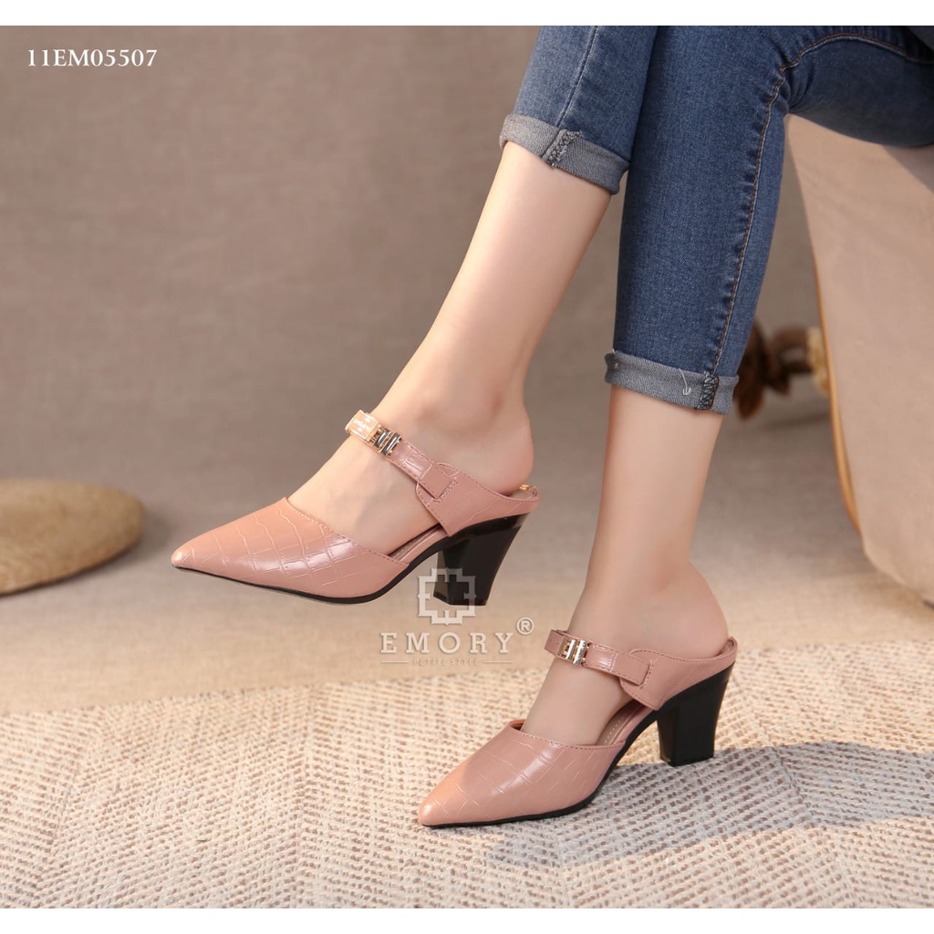 SV - EMORY Arselly Sandal Heels Wanita 11EMO5507