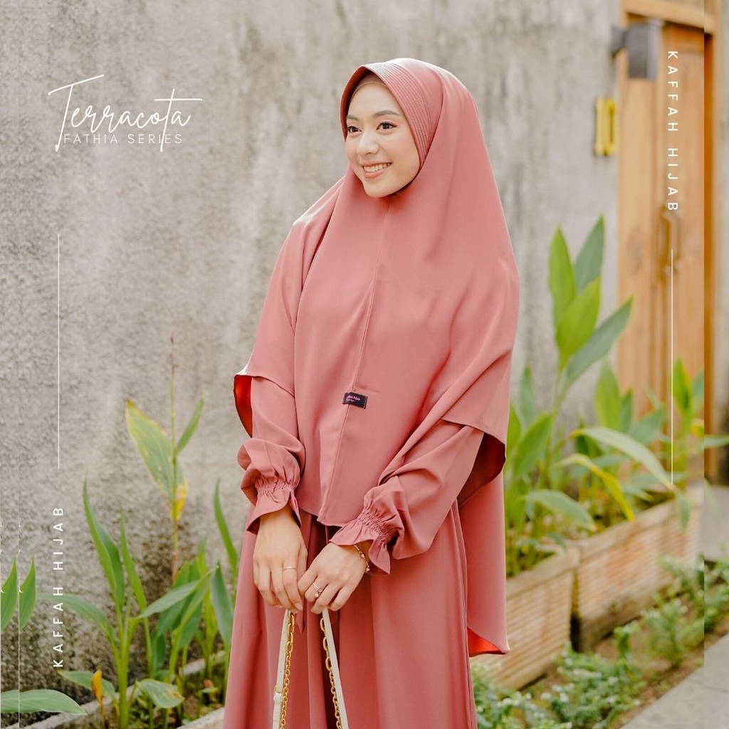 Kaffah Hijab | Set Gamis Jilbab Syari | Fathia Terracota