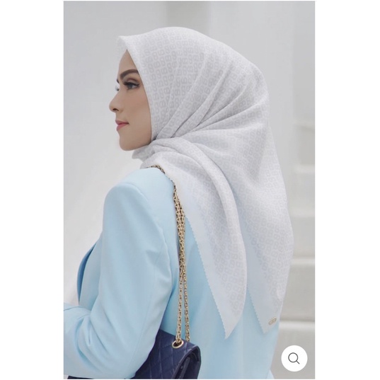 Tapis Voal square Buttonscarves