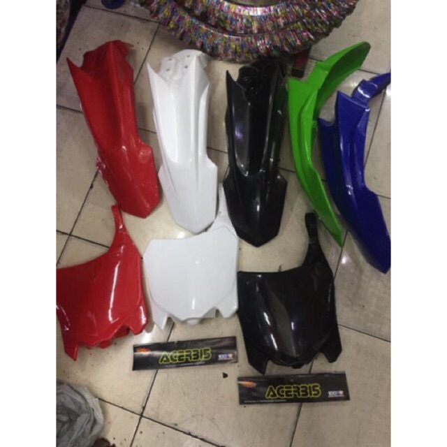 spakbor crf 150L dan papan nomor crf 150L