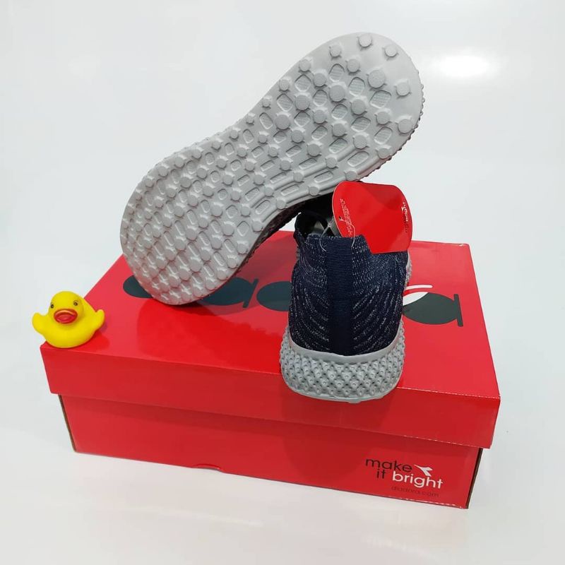 SEPATU RUNNING DIADORA ALONZO NAVY SIZE 41