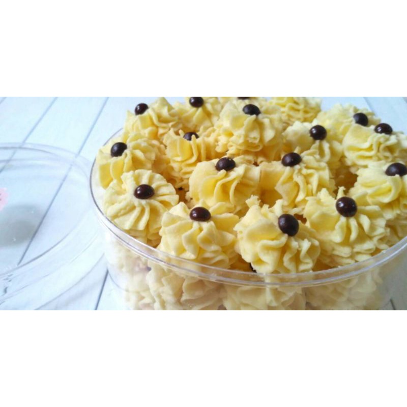 

Kue kering semprit renyah
