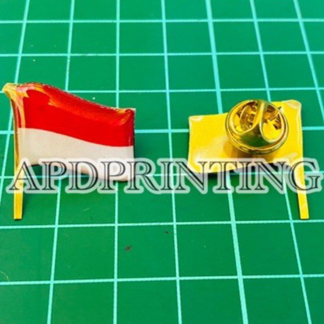Pin Bendera Berkibar Indonesia Merah Putih Pin Negara Indonesia Berkibar Paku Kancing Kuningan