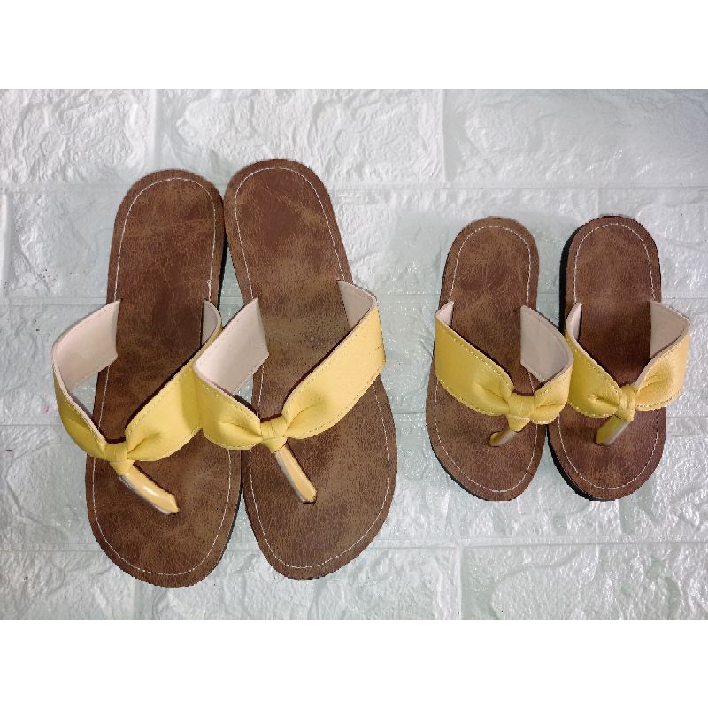 Sandal Kak Riska