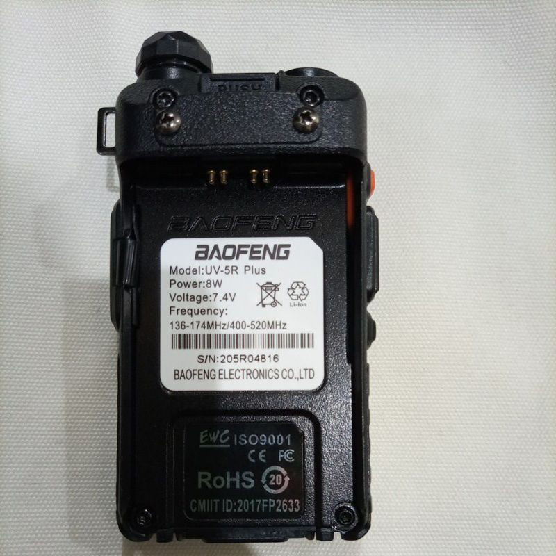 HT BAOFENG UV5R 2800 MAH 8 Watt W UV 5R UV-5R Bao feng VHF UHF Dualband Dual band vs 82 888S