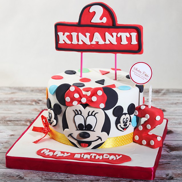 

Minnie Mouse / Kue Ulang Tahun diameter 20 cm / MOHON BACA KETERANGAN