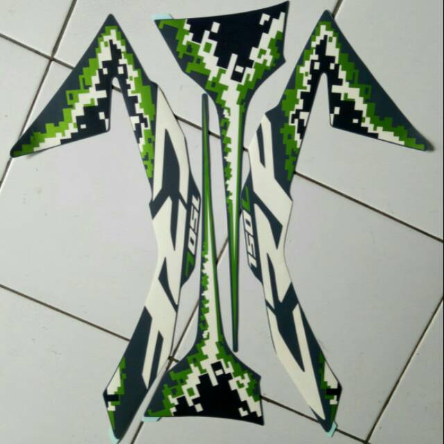 Stiker lis body motor honda crf 150L 2020 hitam hijau
