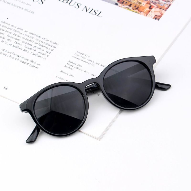 Kacamata Hitam Raffi Nagita Wanita Pria Frame Bulat Oval Anti Sinar UV Fashion Sunglasses Eyewear Frame Klasik Artis Import Kaca Mata Antiradiasi Anti Silau Sinar Matahari Polarised Fashion KCH5