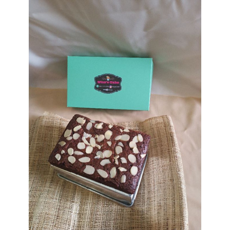 

Brownies Fudgy Almond kecil