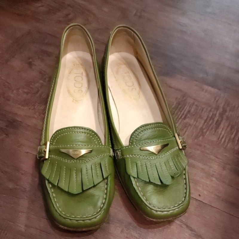 sepatu tods leather