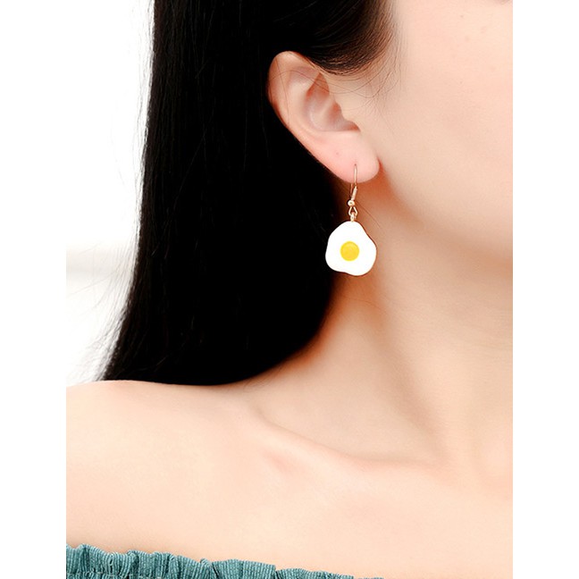 LRC Anting Gantung Fashion White Fried Eggs Shape Decorated E65823