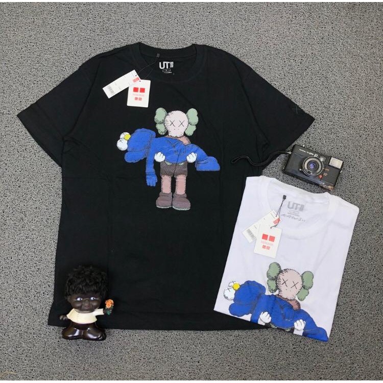 KAOS UNIQLO x KAWS ( SS19 X ) - 100% COTTON - TERLARIS - TERMURAH