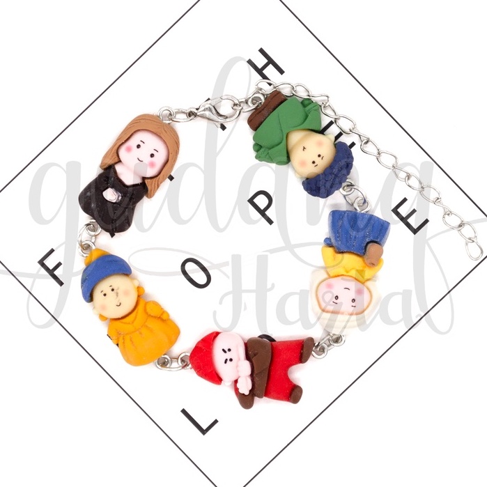 Gelang Wanita Clay Famous Character Gelang Lucu Motif Anak GH 205170