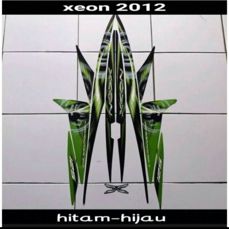 STRIPING YAMAHA XEON KARBU 2012 HITAM-HIJAU