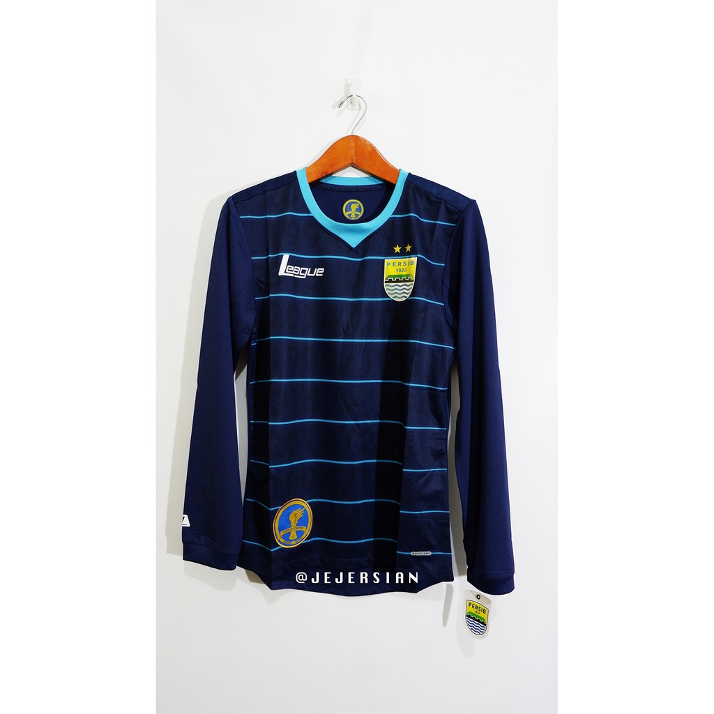JERSEY ORIGINAL Persib Bandung Third 2015 Long Sleeve Size S BNWT