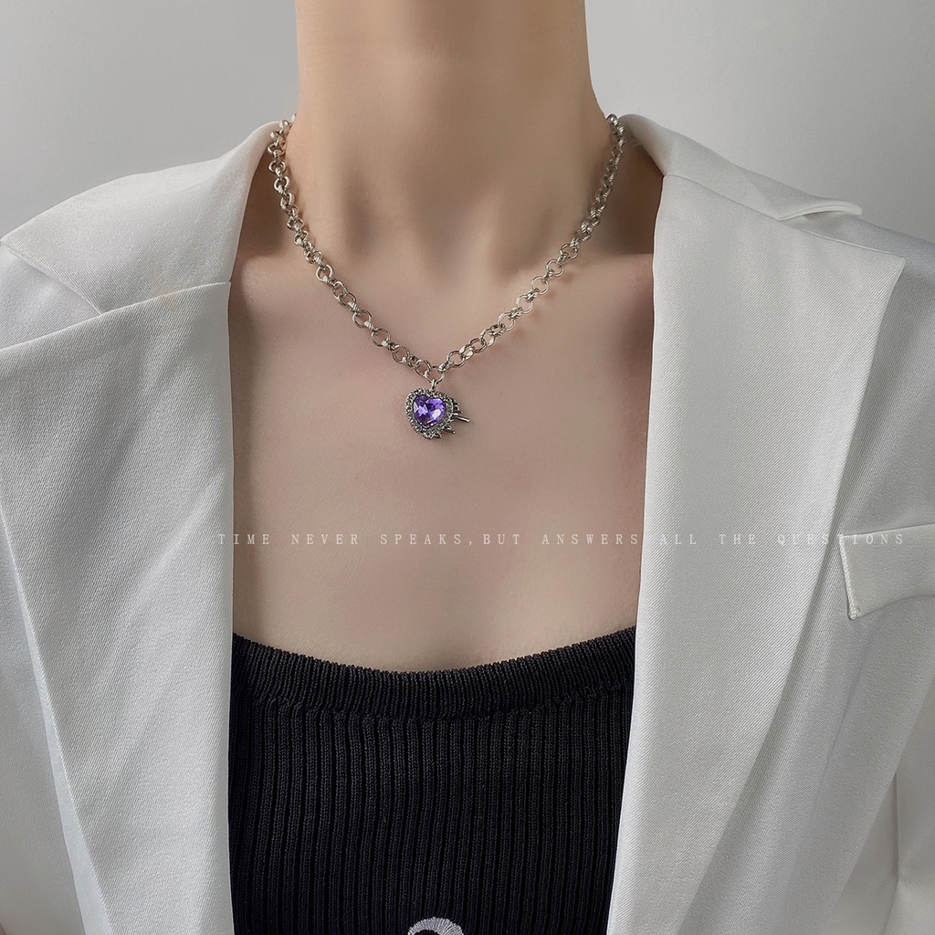 Eropa Dan Amerika Manis Keren amethyst Super Flash Jantung Kalung Perempuan Cahaya Mewah Minoritas Temperamen Klavikula c