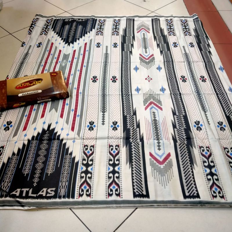 sarung atlas idaman harmoni motif bhs
