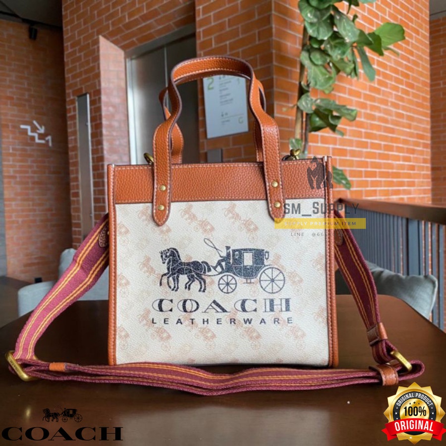 TAS COACH FIELD TOTE 22 WITH HORSE AND CARRIAGE PRINT CARRIAGE 8456