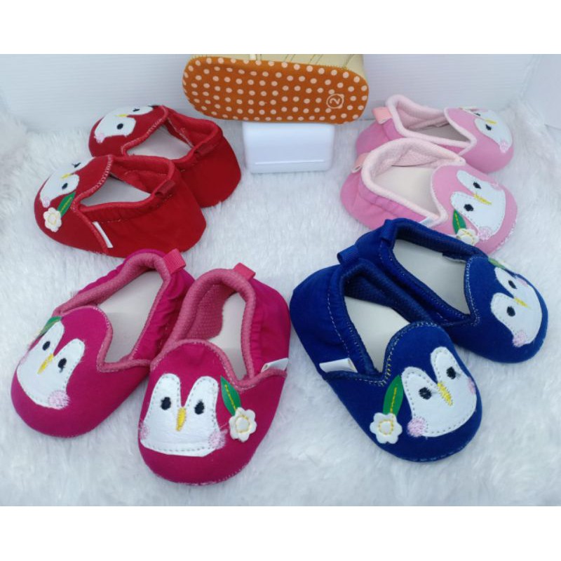 prewalker sepatu baby perempuan motif katak