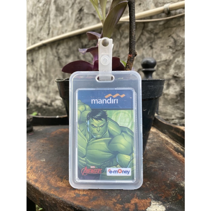 

Hot Sale Wadah Id Card Name Tag Hardcase Bank Mandiri Plus Penjepit Putih Gilaa!!!
