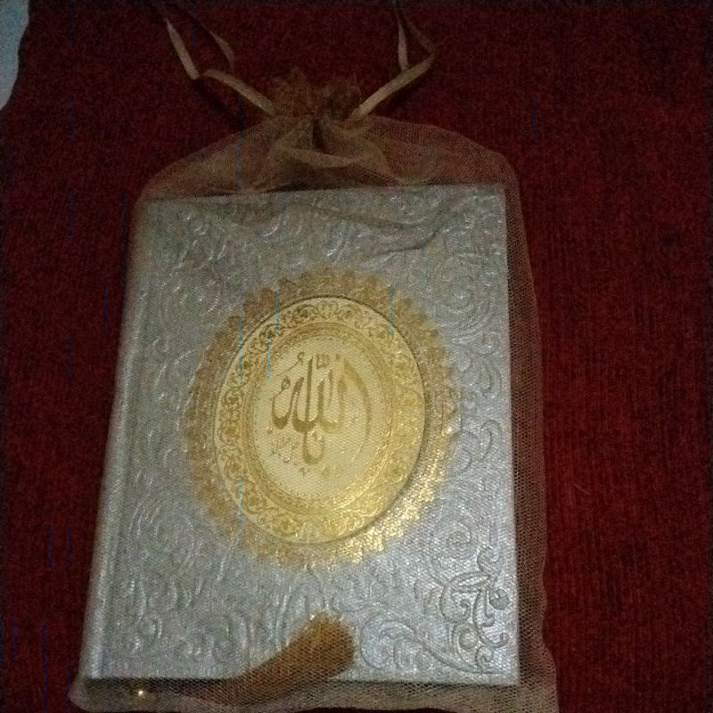 sarung tile souvenir buku Yasin 15 x 25