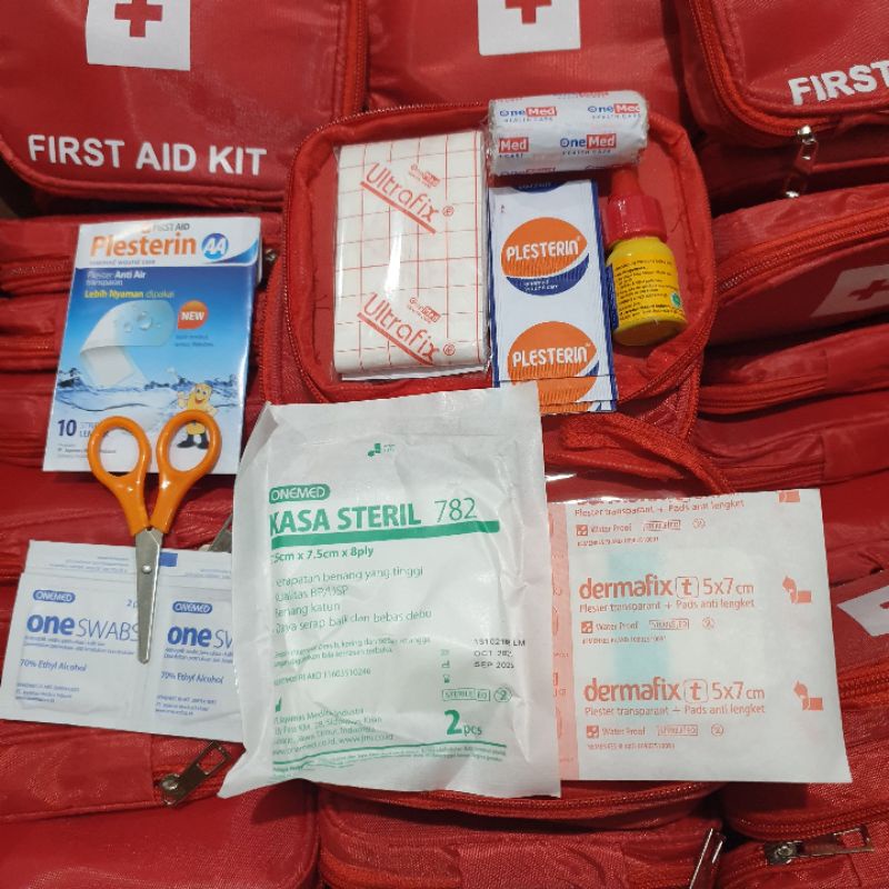 First Aid Kit Tas P3k Medis Mini Kotak P3k First Aid Bag