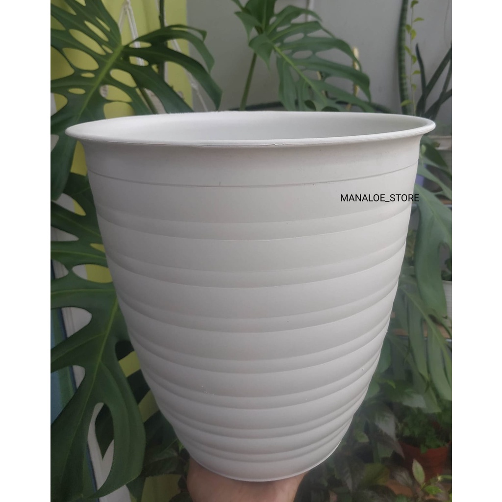 POT BUNGA PLASTIK BESAR, POT TIRUS30, POT SUPERSTAR, POT 30, POT TAWON TIRUS MURAH