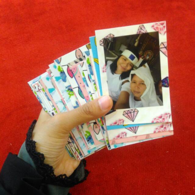 Cetak foto POLAROID pakai BACKGROUND