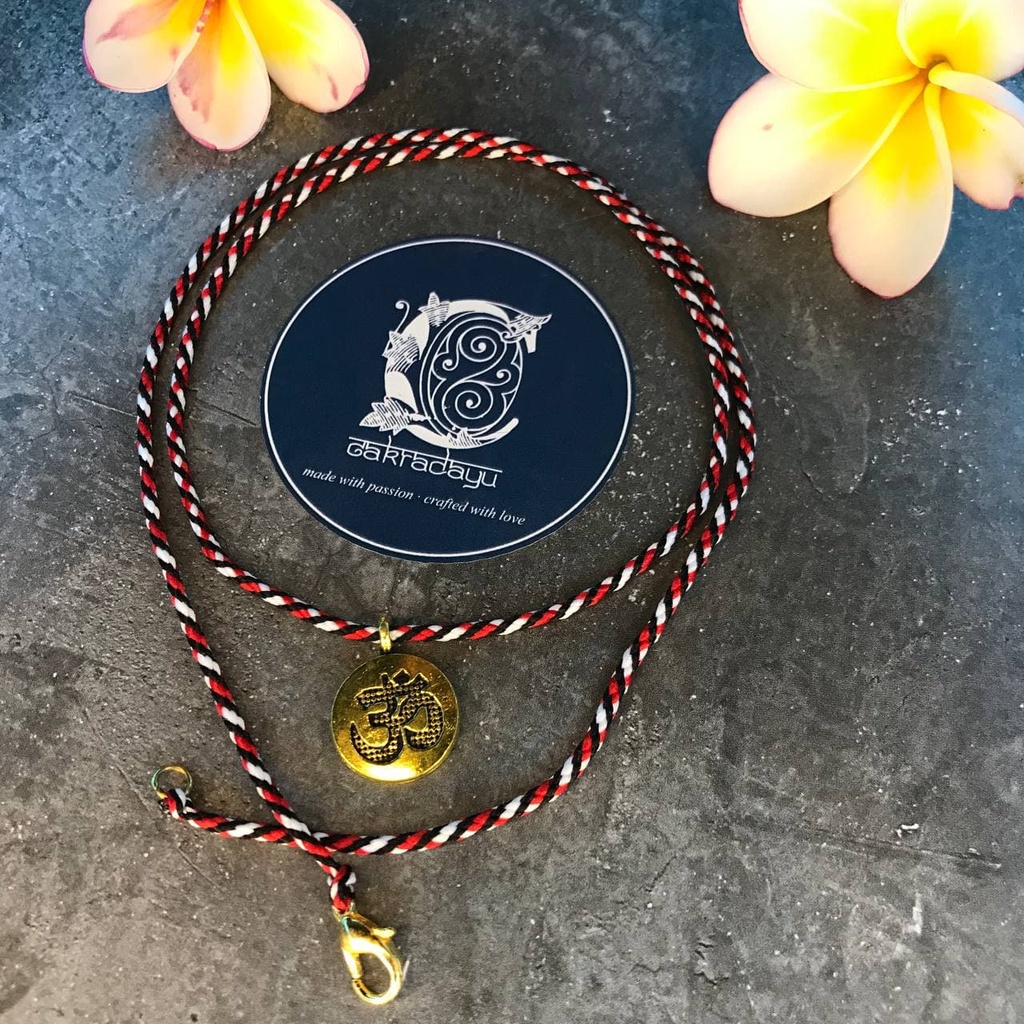 Kalung Tridatu Liontin Ongkara Omkara Gold Emas khas Bali Original