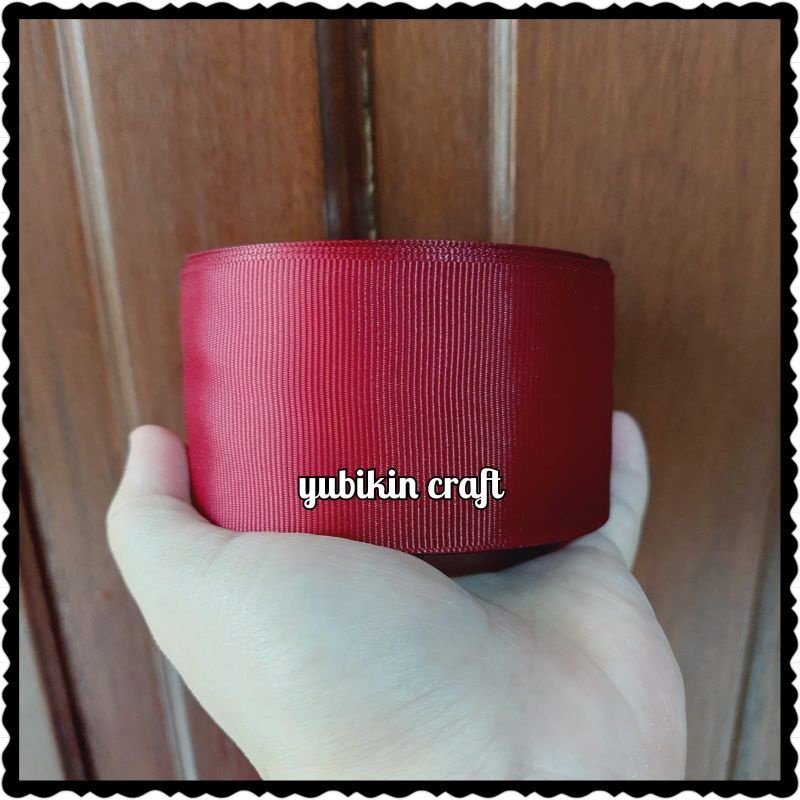 

1 Roll Pita Garis-Pita Salur-Pita Grossgrain 5cm Warna Maroon