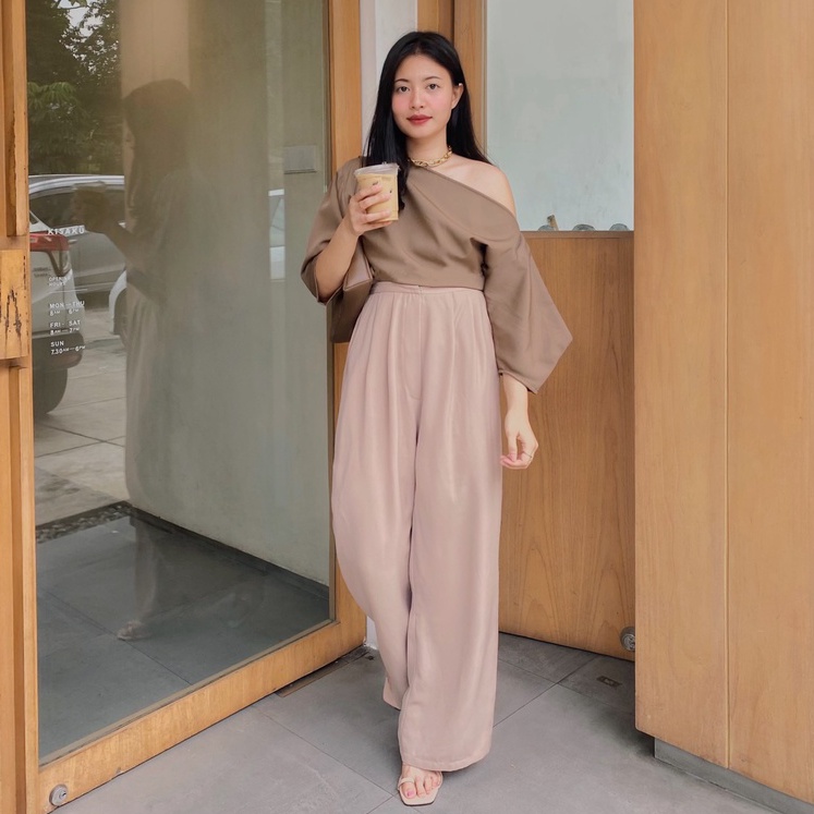 One shoulder top atasan wanita Danica top itsarbre