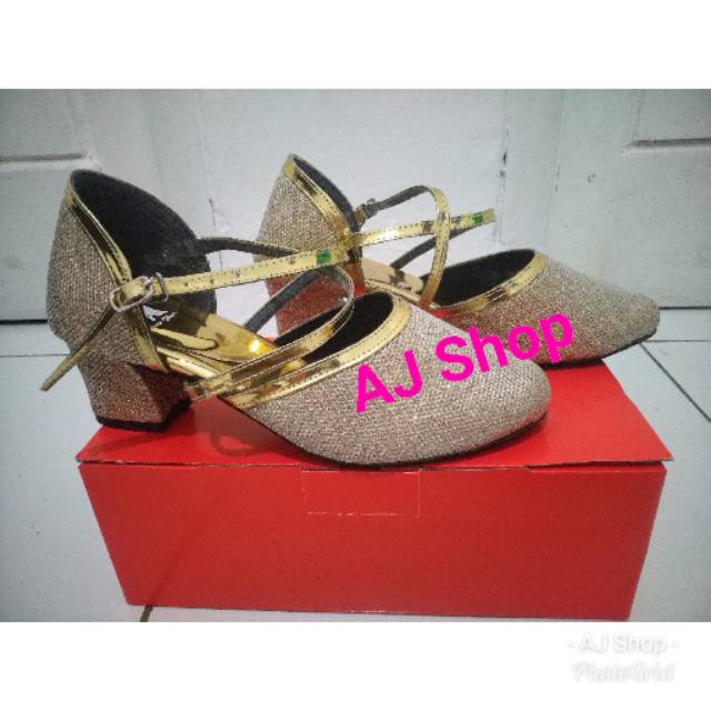 Sepatu Dansa Handsmade Wanita Bahan Glamour