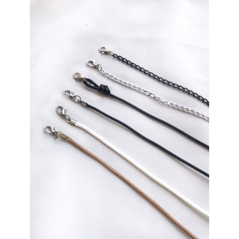 Kalung masker pria wanita tali hitam rantai hitam, strap masker pria wanita rantai hitam