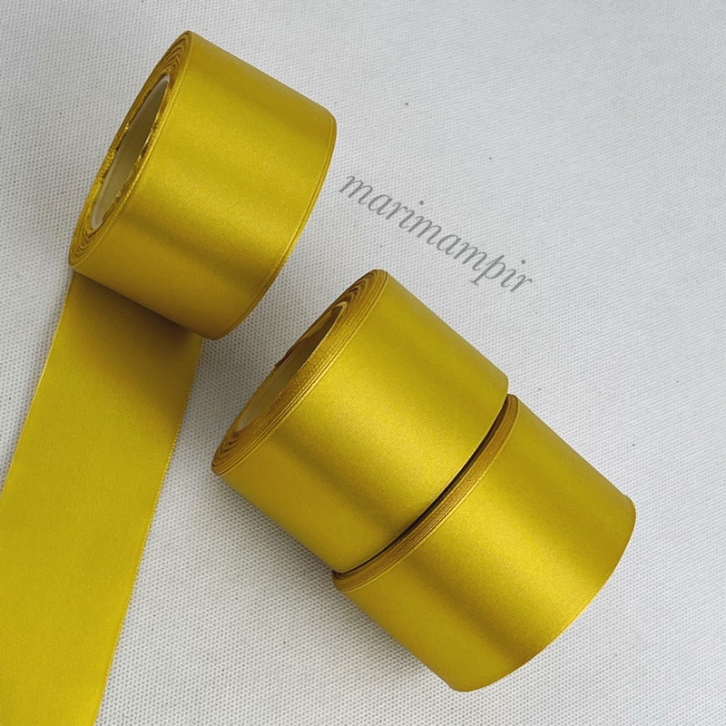 

PITA SATIN KAIN 2 INCI / 5 CM WARNA GOLD
