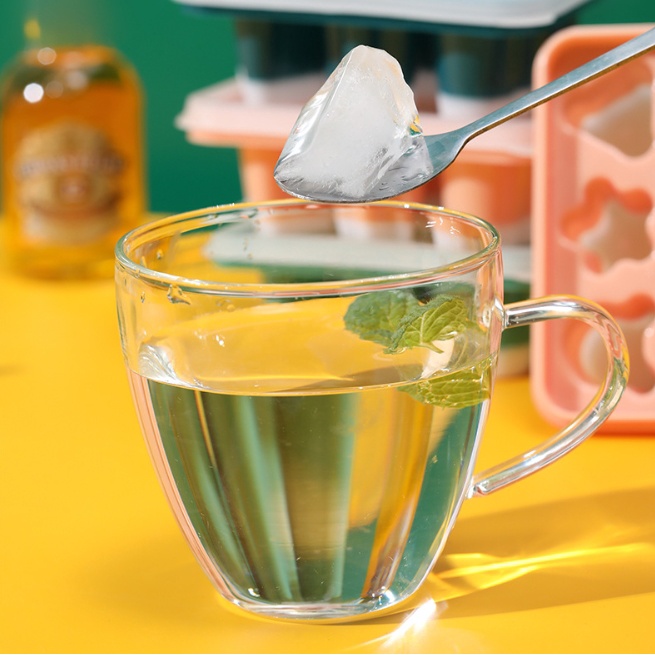 MARKAS88 Cetakan Es Batu Silikon dengan Tutupan Cetakan Es Batu 6 Lubang Bermotif Ice Cube Tray