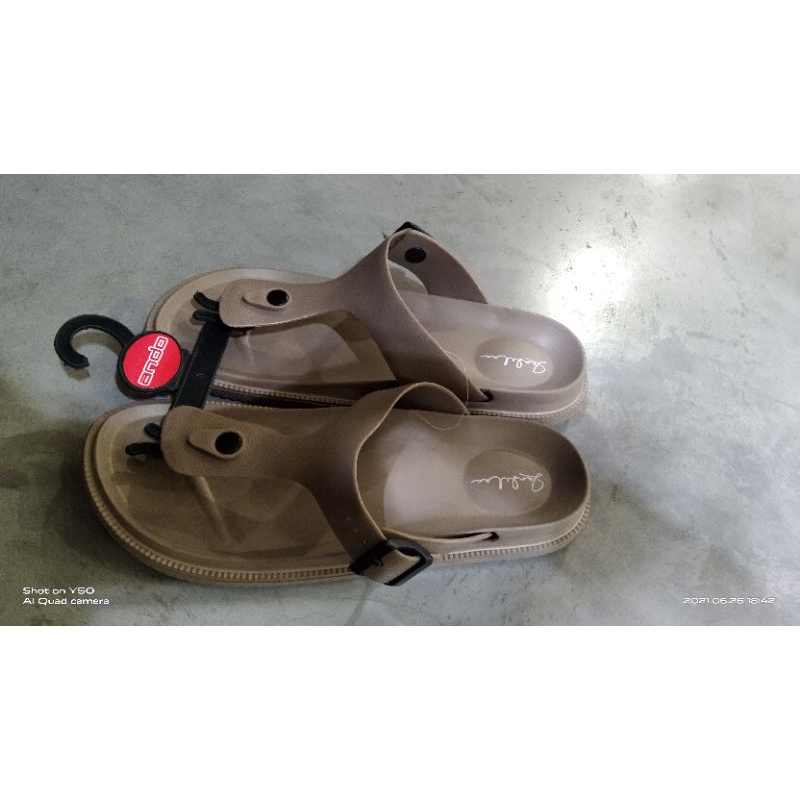 SANDAL PRIA TERBARU ZANDILAC