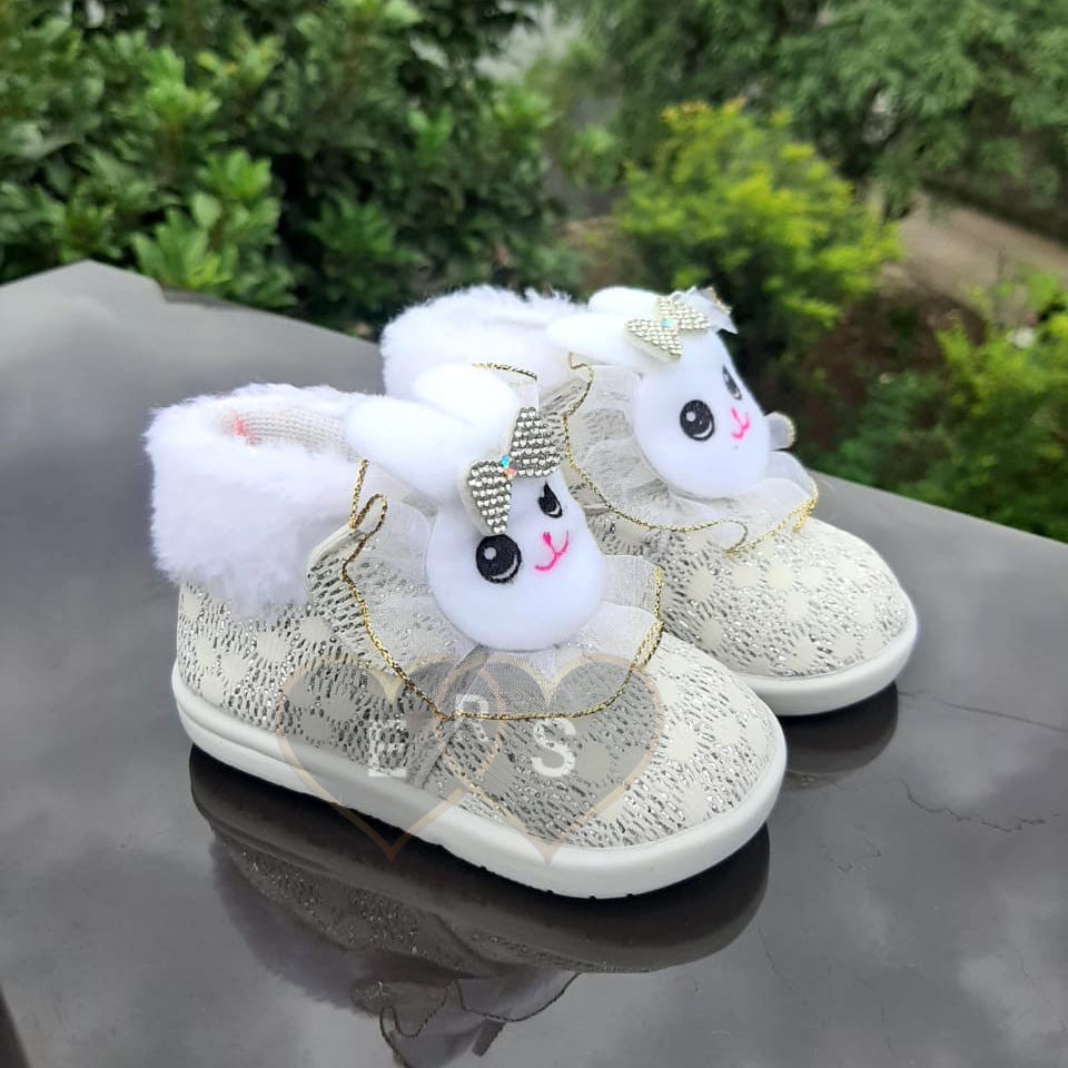 TOKOERS SNP06 Sepatu Pesta Anak Perempuan Bunyi Cit Cit Umur 1 - 6 tahun / Sepatu Boot Boneka Kelinci