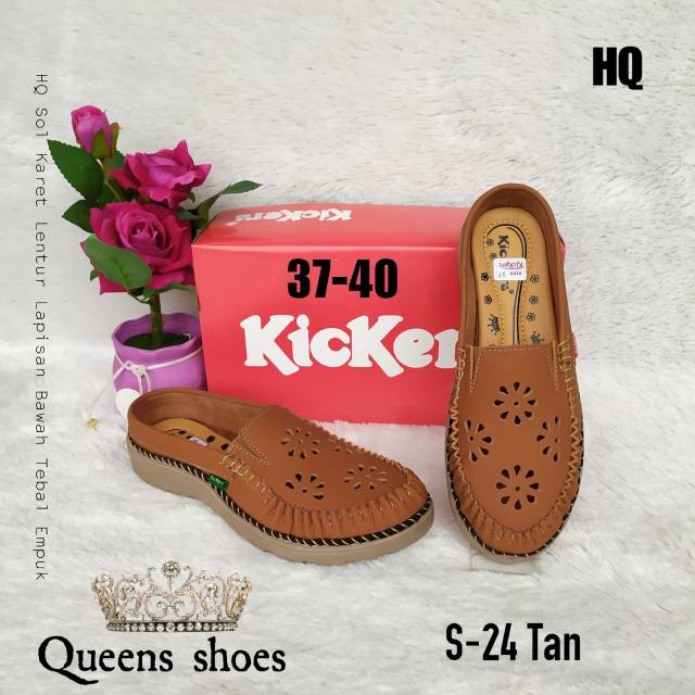 Sepatu slop wanita kickers S24