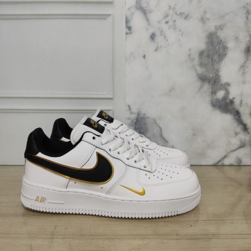 Nike Air Force 1 Low White Black Gold