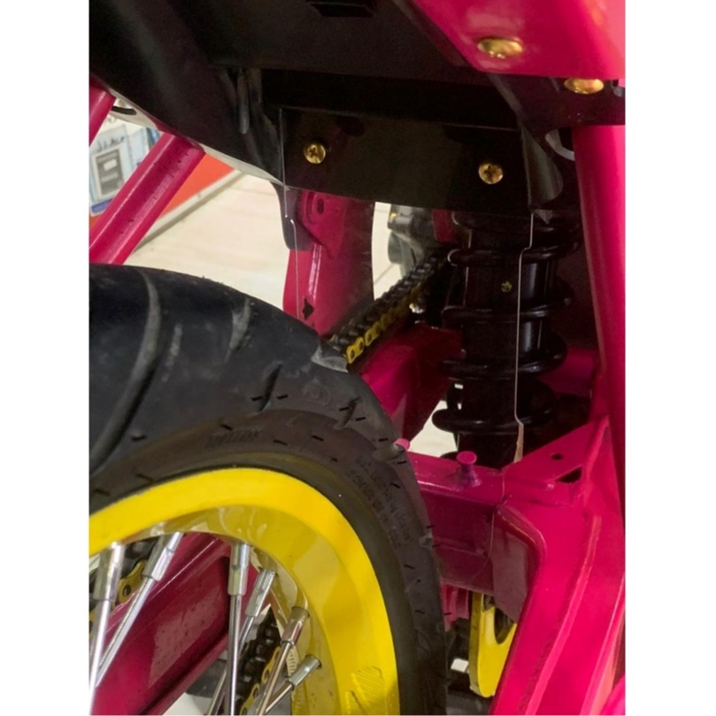 Vixion Mika Akrilik Pelindung Shock Mudflap Penahan Lumpur