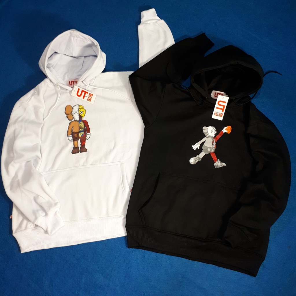 Jaket Hoodie Uniqlo x Kaws / Hoodie Premium / Jaket Hoodie Polos