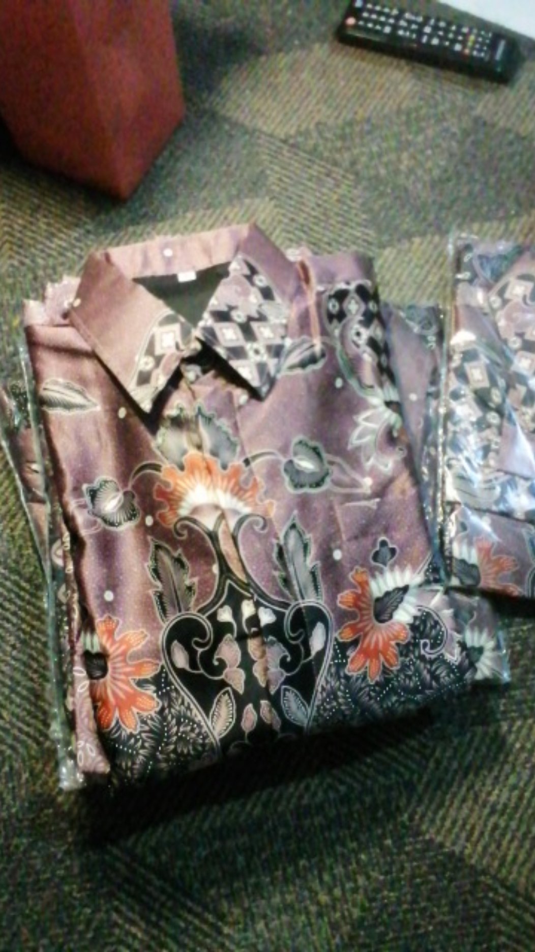 Kemeja Batik Semi Sutra Pria Lengan Panjang Furing Istimewa Termurah Berkualitas