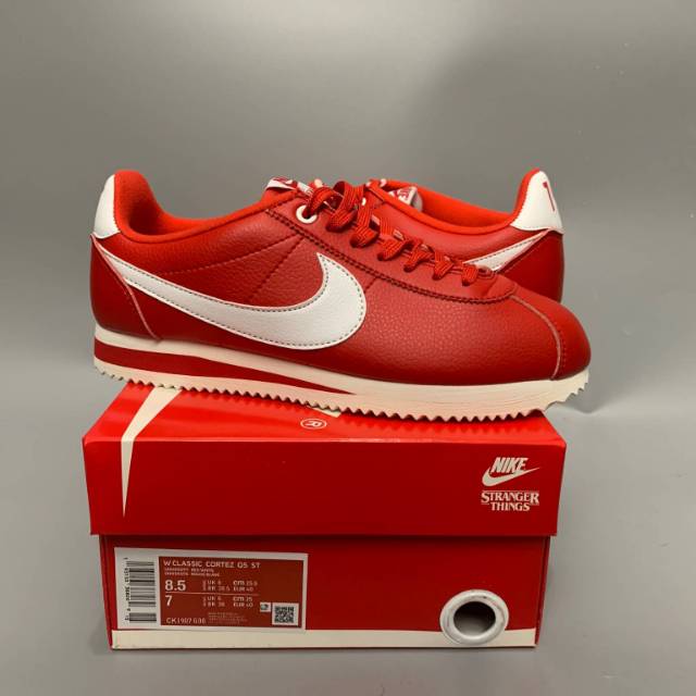 nike cortez red stranger things