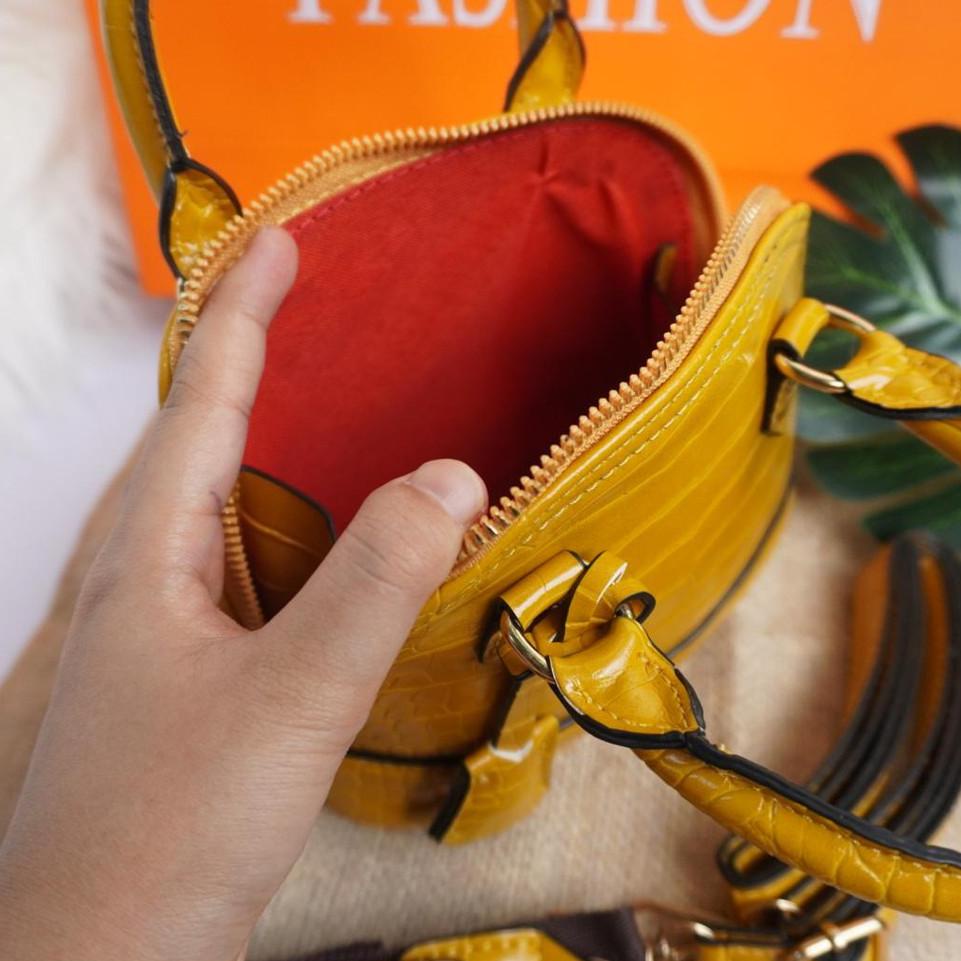 "BH. 9959" Tas Wanita Locamdoe Alma Croco Mini uk.18x14cm (Include Paper Bag, 2 Tali Panjang,Cover)