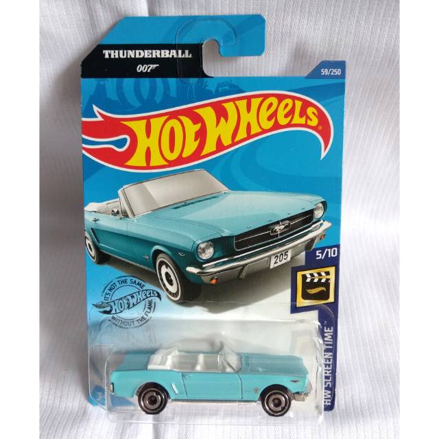 Hot Wheels 65 Ford Mustang Convertible