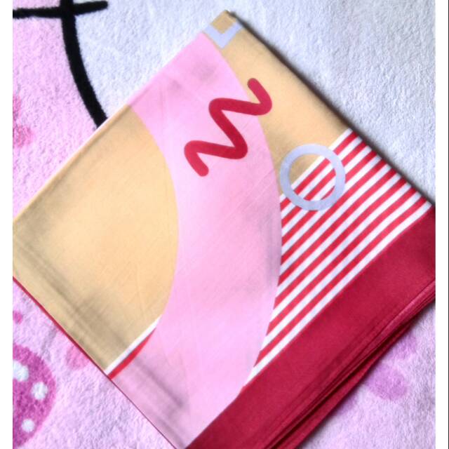 Jilbab/hijab segiempat saten