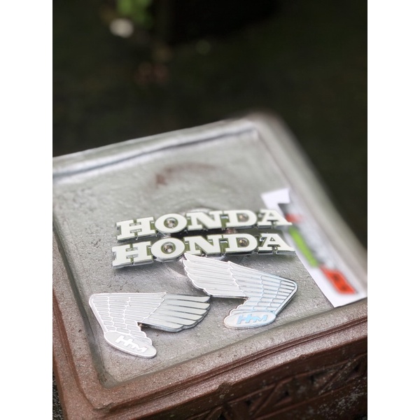 Jual Emblem Tangki Gelatik Emblem Tangki Cb Emblem Tangki Cb Logo Honda Emblem Tangki Honda