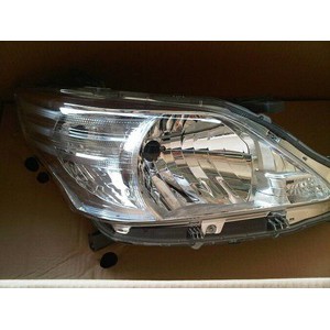 Headlamp lampu besar Grand Innova